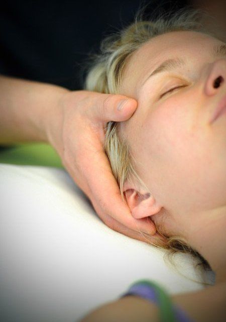 Praxis für Osteopathie und Physiotherapie Koen Vlaeyen – Kopfmassage